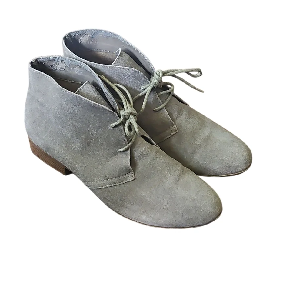 Mossimo Supply Co. Tan Women's Flats Suede Lace-up Size 8.5
